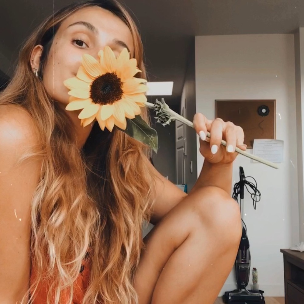 ALEXANDRA 🖤